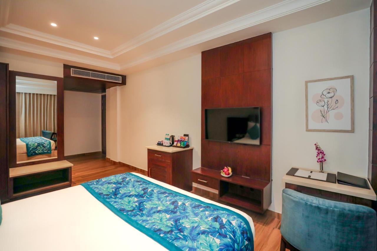 Regenta Place Phagwara By Royal Orchid Hotels Limited Exterior foto