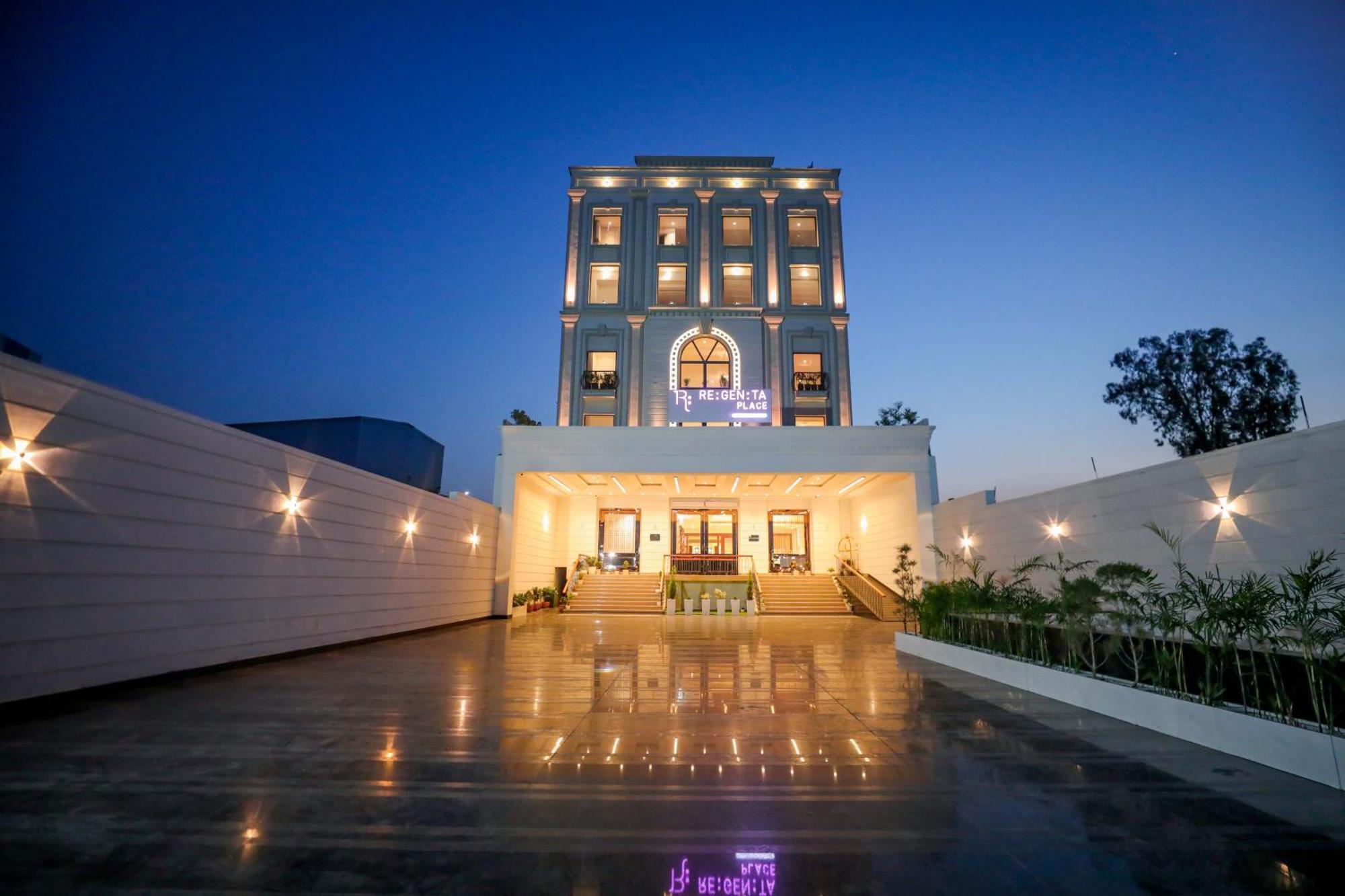 Regenta Place Phagwara By Royal Orchid Hotels Limited Exterior foto